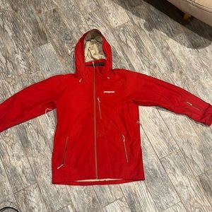 Red Men’s Patagonia Powder Bowl jacket in great condition. Men’s Size Medium
